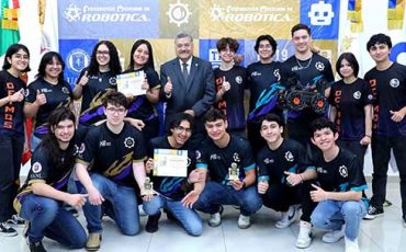 recibe-rector-a-ganadores-torneo-nacional-robootica-2024-uanl-25
