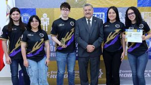 recibe-rector-a-ganadores-torneo-nacional-robootica-2024-uanl-9